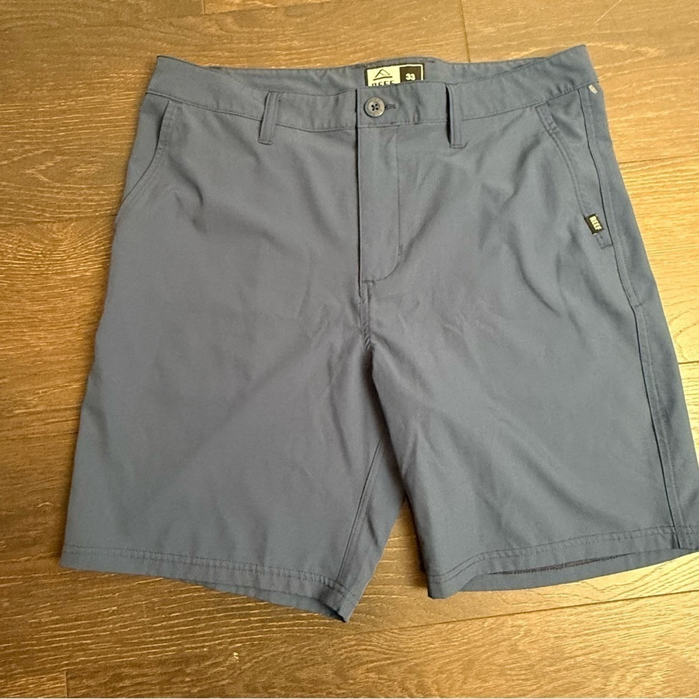 Reef Blue Cargo Shorts Modern Lightweight Design - Picture 2 of 7